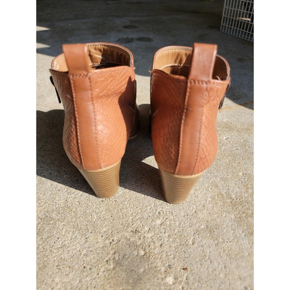 EuroSoft Cognac Ankle Booties Zippered Sz 8 - Picture 6 of 8